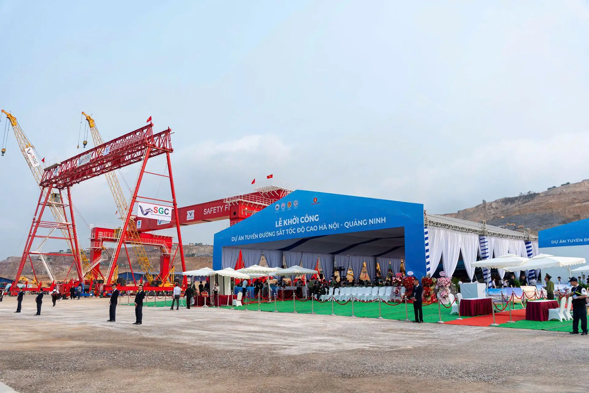 12/04/2026 — Khởi công Nhà ga Hạ Long Station Cột mốc hạ tầng giao thông then chốt, gắn liền với tuyến đường sắt tốc độ cao Vinspeed Hà Nội – Quảng Ninh.