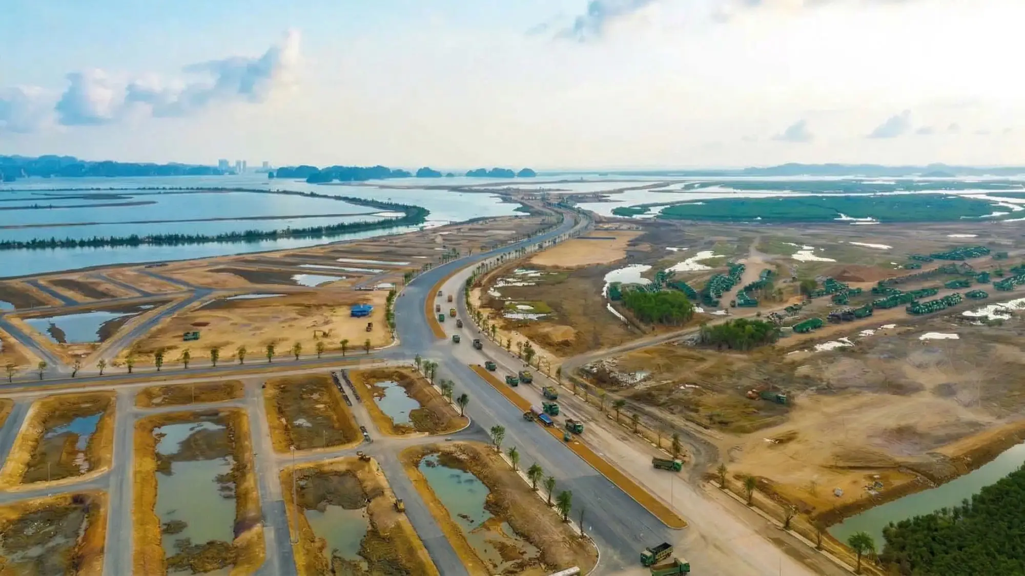 Tiến độ thi công Vinhomes Global Gate Hạ Long tháng 4.2026 Tiến độ thi công Vinhomes Global Gate Hạ Long tháng 4.2026